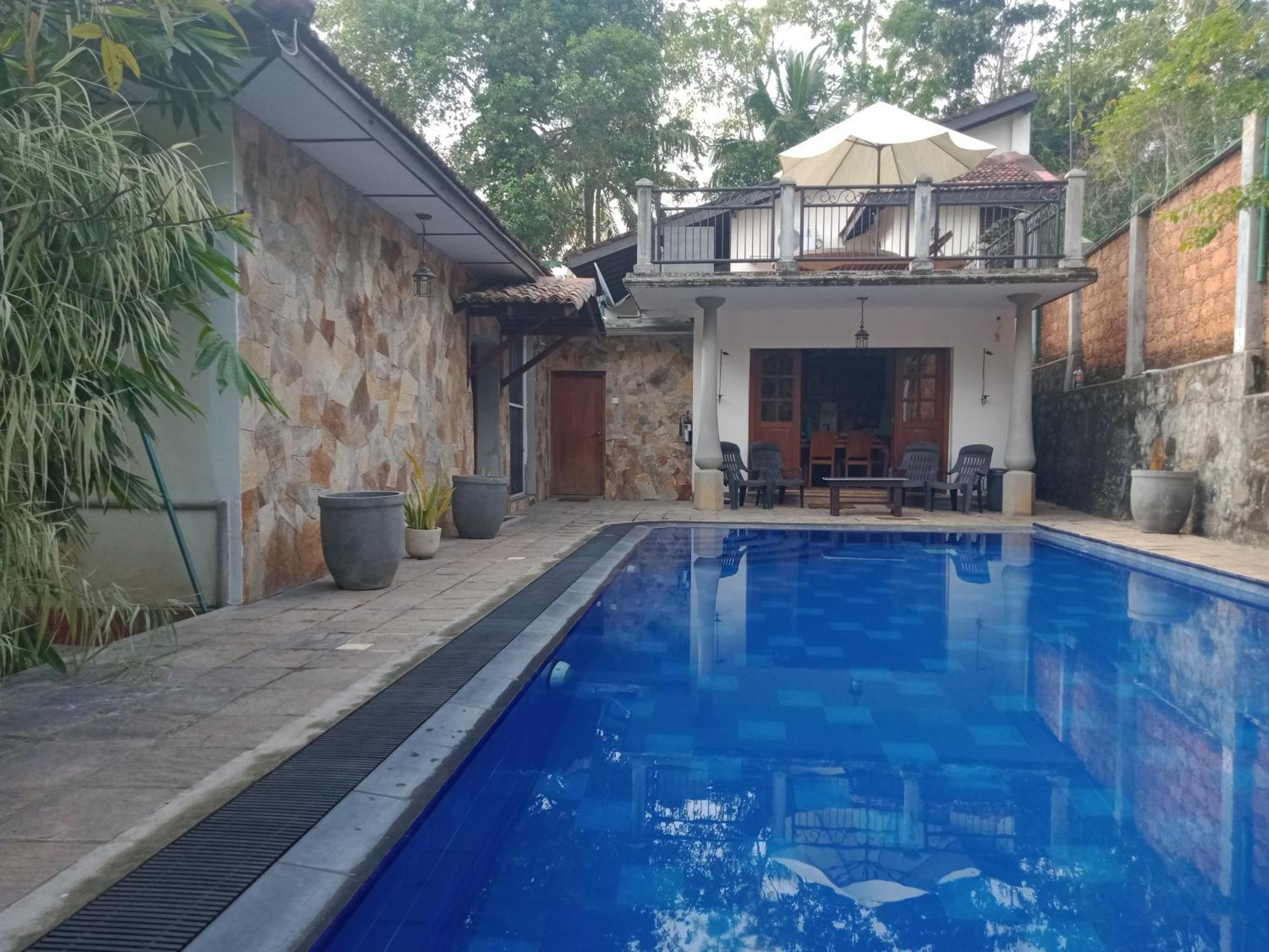 Siriniwasa Luxury Villa With Private Pool Induruwa Extérieur photo