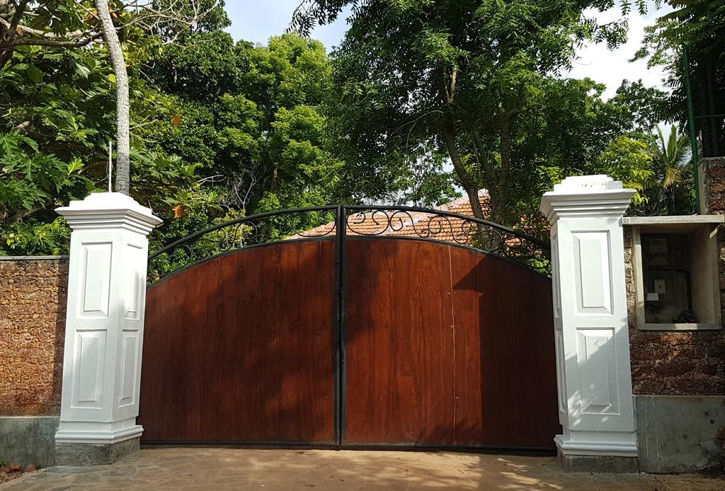 Siriniwasa Luxury Villa With Private Pool Induruwa Extérieur photo