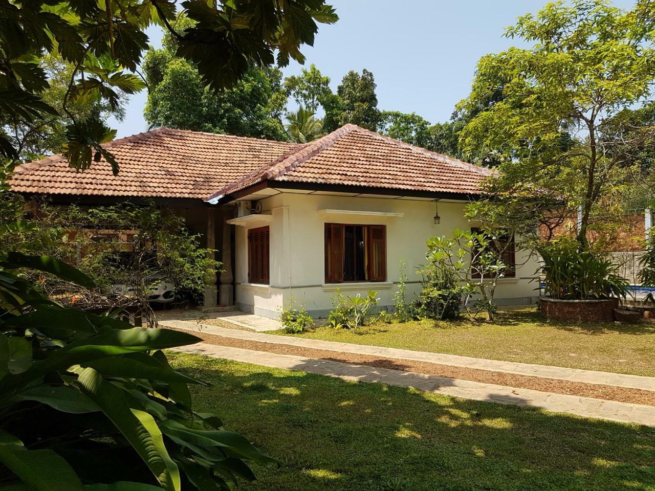 Siriniwasa Luxury Villa With Private Pool Induruwa Extérieur photo